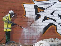 Graffiti/Chewing Gum & Litter Removal